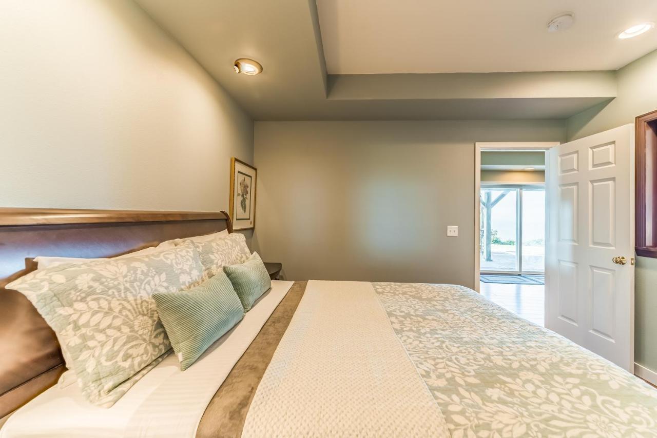Whale Rock Suites Trinidad Luaran gambar